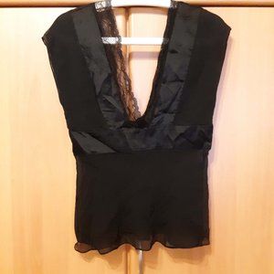 Diane von Furstenberg Black Silk V-neck sheer lace embellished blouse Sz 10 used